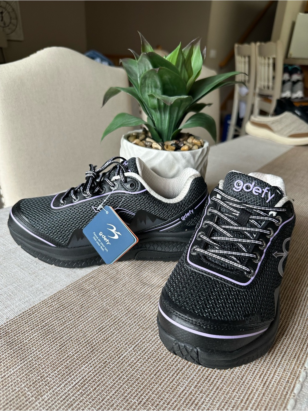 G-Defy Gravity Defyer Women’s 6XW Mighty walk Sneakers